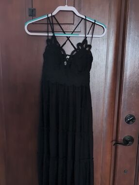 Zenana Outfitters Black Lace Maxi Dress with Crisscross Straps